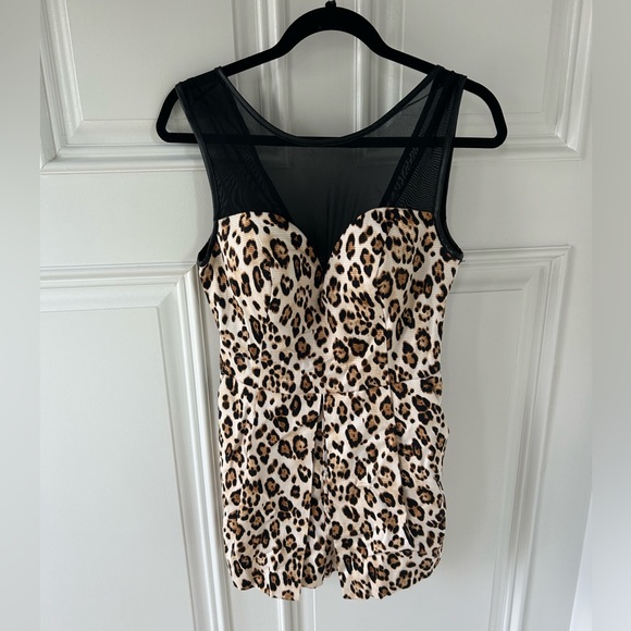 Guess Beige Leopard Illusion Romper Size 4 - Picture 3 of 4